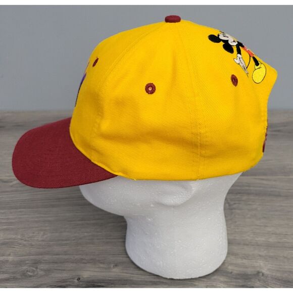 VTG Disney Universal Mickey & Co Snapback Multicolored Cap Embroidered 15% Wool - Picture 2 of 13